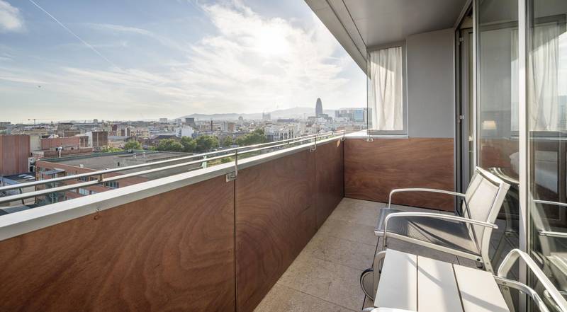  Hotel ILUNION Barcelona Barcellona